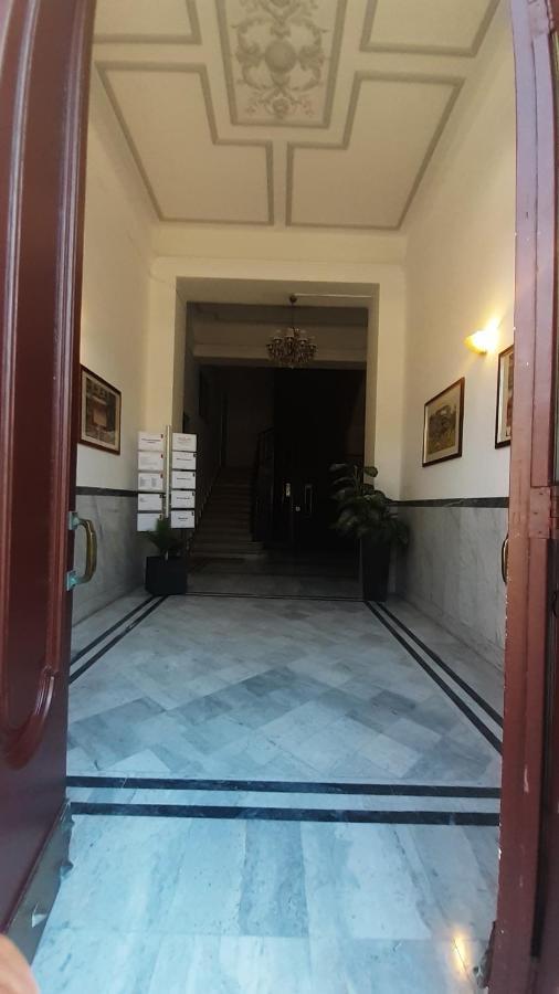 Interno5 Lägenhet Bari Exteriör bild